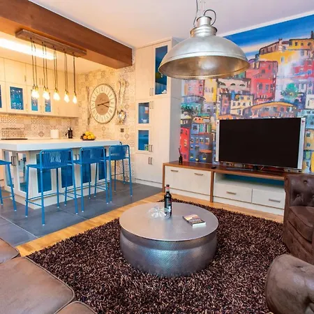 Bolivar Cute By Canariasgetaway Las Palmas de Gran Canaria